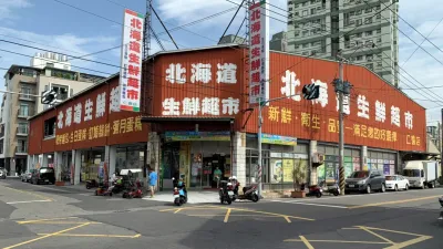 位於仁德區的透天店面,以2.5億高總價成交,創下今年實價台南透店最高總價紀錄。(台灣房屋提供)