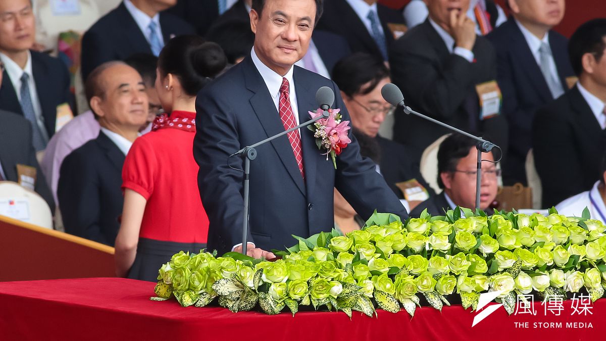 立法院長蘇嘉全10日出席中華民國105年國慶大會。(顏麟宇攝) 立法院長蘇嘉全10日出席中華民國105年國慶大會。(顏麟宇攝)