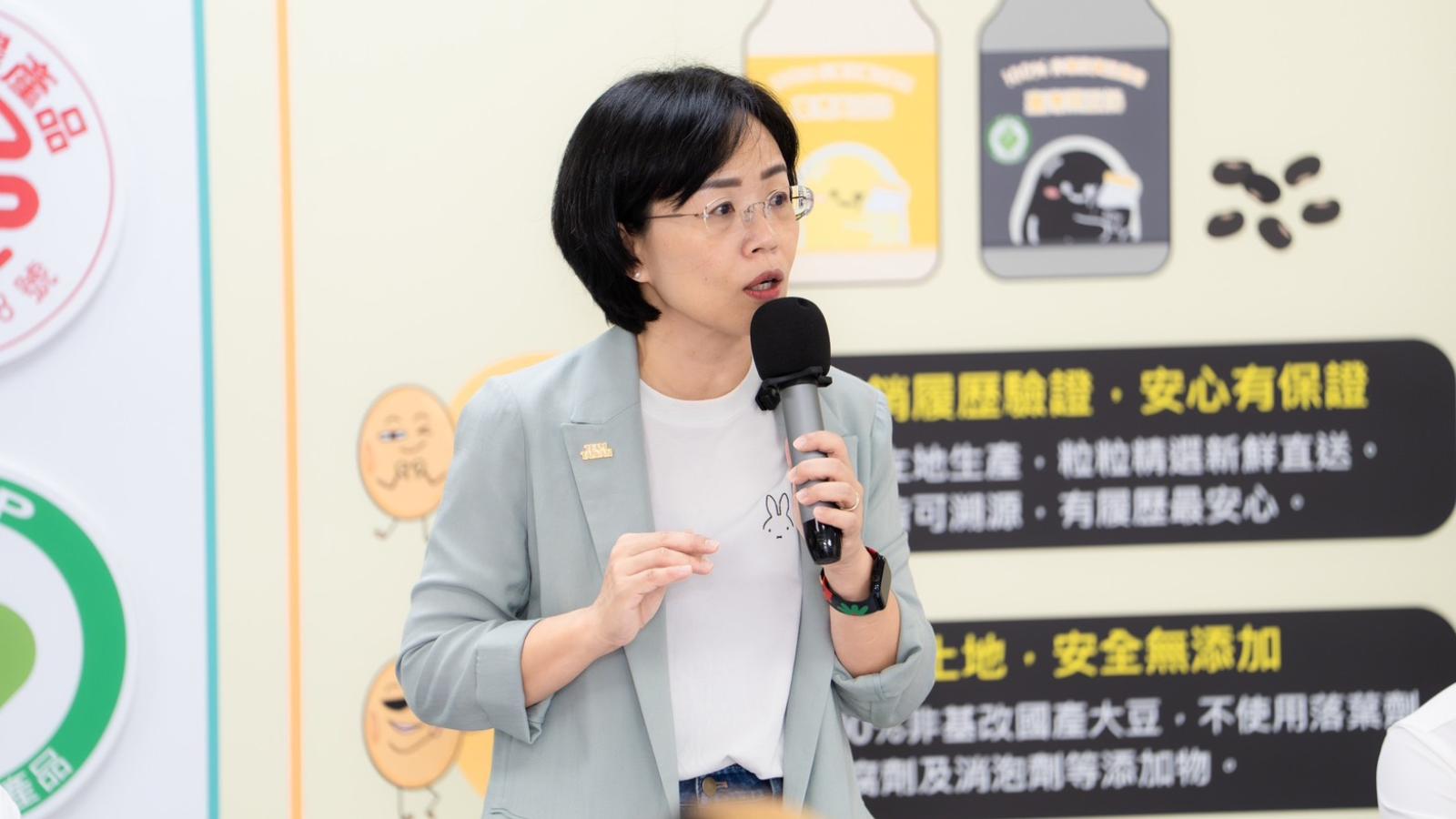 蘇巧慧37.8%反超李四川32.2% 顏蔚慈:參選170天「五大人設」全面崩盤