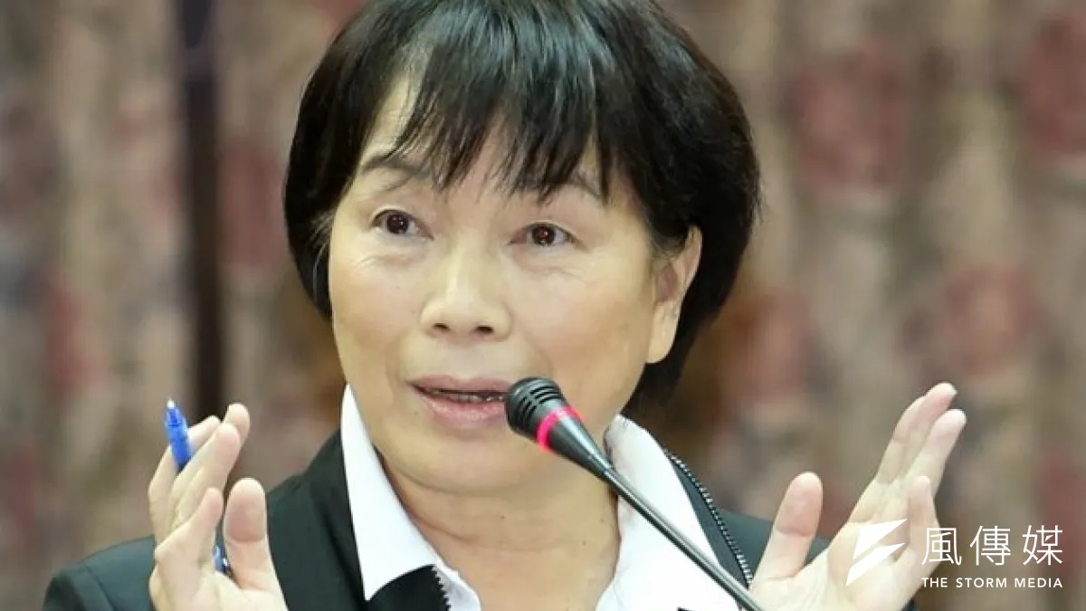 文化部長龍應台肯定學生的行動能力,但思想層面不足。(吳逸驊攝)