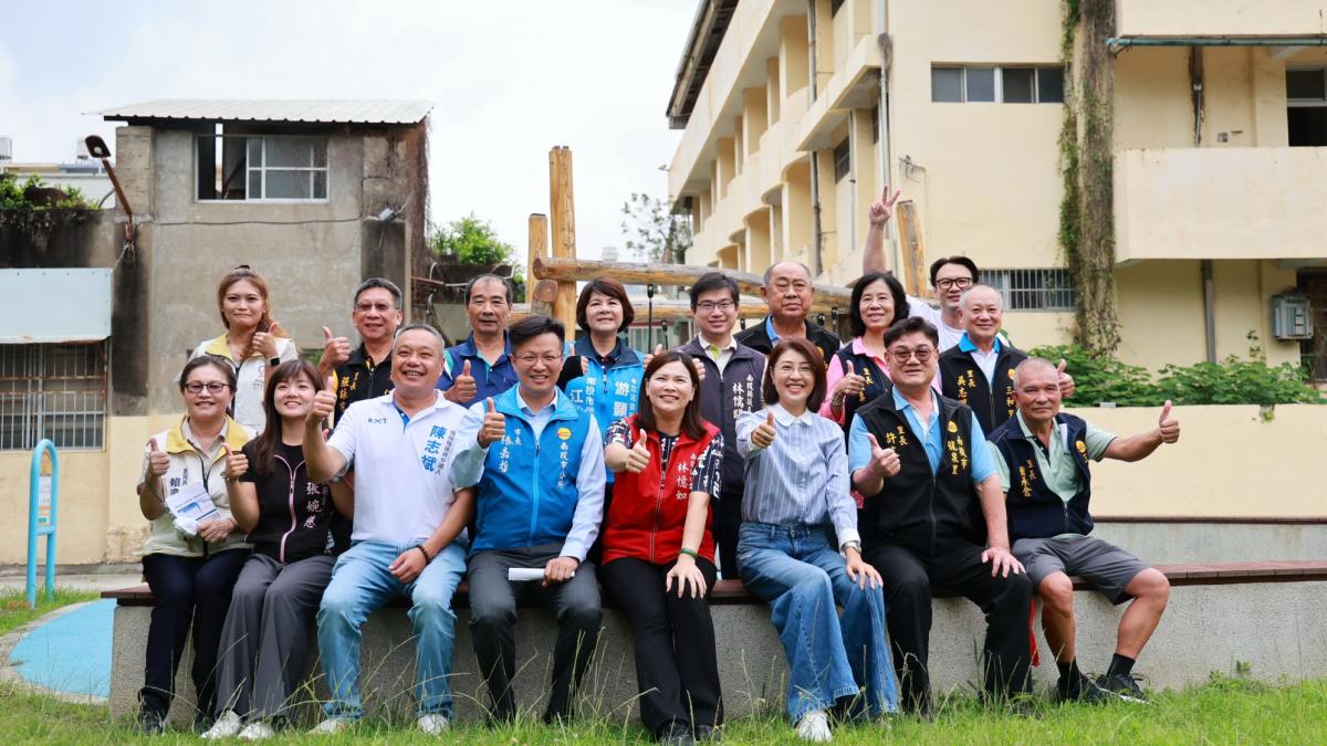 想要先每個月上1-2次就好(因為工作偏忙碌+要顧小孩,希望上課頻率不要多,希望能一邊有上課+有內容讓我自主練習)