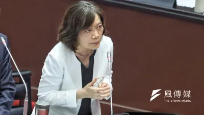 勞發署出人命,勞動部長何佩珊(見圖)把分署長謝宜容調離原機關,降調為非主管職,但基層反彈未平。(柯承惠攝)