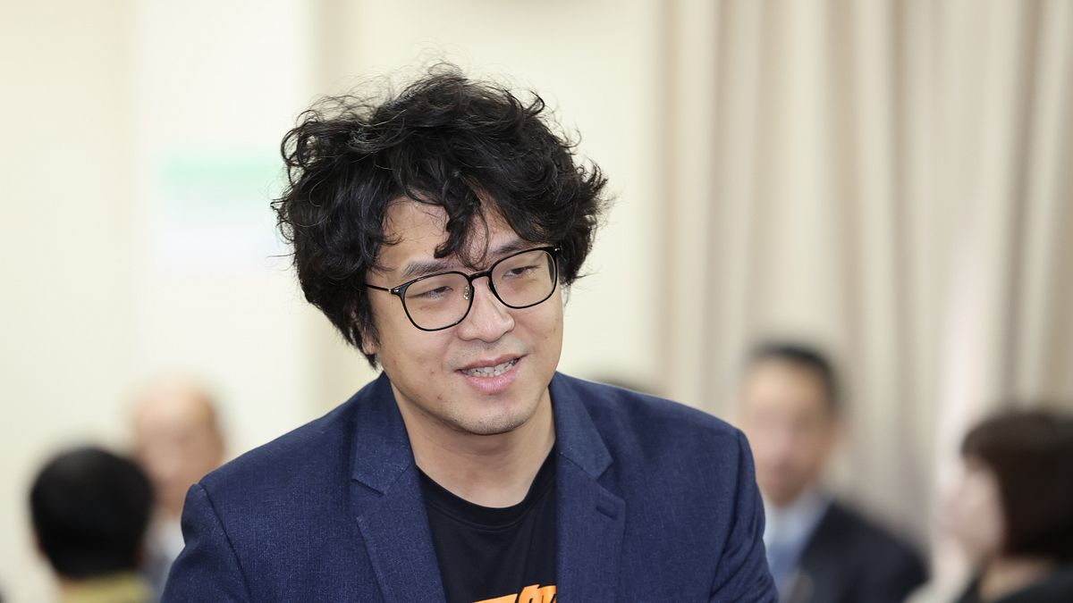 沈伯洋「蒼蠅戰法」能壓制蔣萬安?黃揚明獻計藍營1招反制:直接一擊必殺