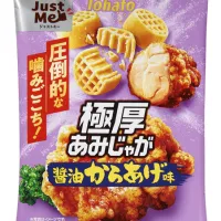 東ハトが夏祭りの屋台メシを再現した「おかしな縁日」シリーズやパイン味など、夏限定の新商品8品を7月から順次発売する。(写真/東ハト提供) 東ハトが夏祭りの屋台メシを再現した「おかしな縁日」シリーズやパイン味など、夏限定の新商品8品を7月から順次発売する。(写真/東ハト提供)