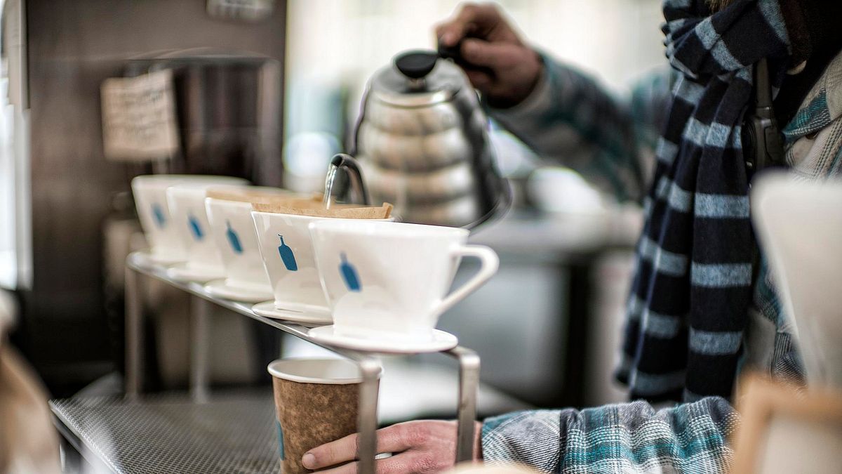 被稱為「咖啡界Apple」的藍瓶咖啡將三大堅持的咖啡文化帶向國際(圖/Christopher Michel@flickr) 被稱為「咖啡界Apple」的藍瓶咖啡將三大堅持的咖啡文化帶向國際(圖/Christopher Michel@flickr)