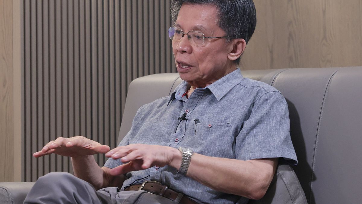 前立委沈富雄在「下班瀚你聊」節目對談全台大罷免潮。(資料照,柯承惠攝) 前立委沈富雄在「下班瀚你聊」節目對談全台大罷免潮。(資料照,柯承惠攝)