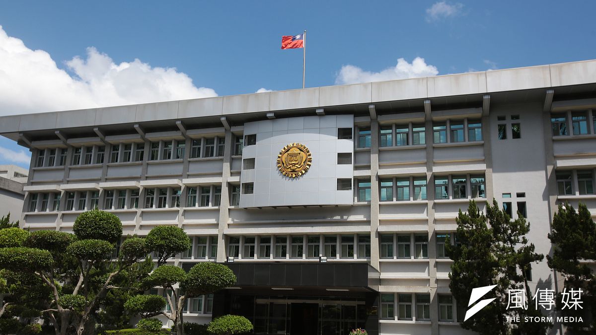 調查局對外表示,外界傳言並非屬實,事件當事人余正煌去年的考績是甲等,並非外傳乙等。(資料照,顏麟宇攝) 調查局對外表示,外界傳言並非屬實,事件當事人余正煌去年的考績是甲等,並非外傳乙等。(資料照,顏麟宇攝)