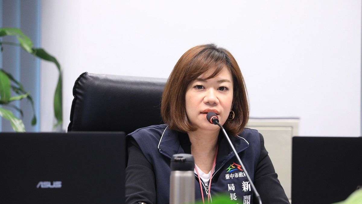 台中市政會議新聞局長欒治誼進行「做媽媽的後盾 臺中守護母親 安心綻放溫暖女力」專案報告。(圖/台中市政府) 台中市政會議新聞局長欒治誼進行「做媽媽的後盾 臺中守護母親 安心綻放溫暖女力」專案報告。(圖/台中市政府)