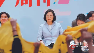 筆者認為民進黨一黨獨大後有如中樂透般的心情,特別是從總統兼任黨主席,蔡英文彷彿戴上了魔戒,相信自己擁有至高無上的權力,相信自已永遠是對的。(資料照,郭晉瑋攝)