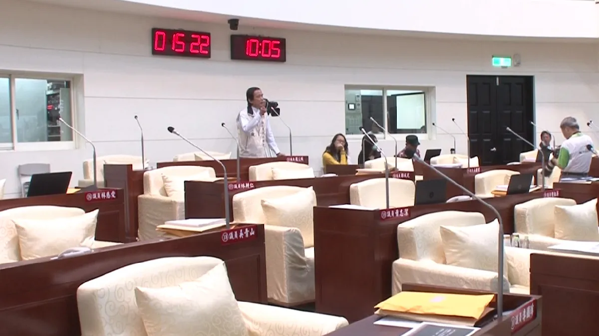 關心違建及工商登記 議員籲重情理法