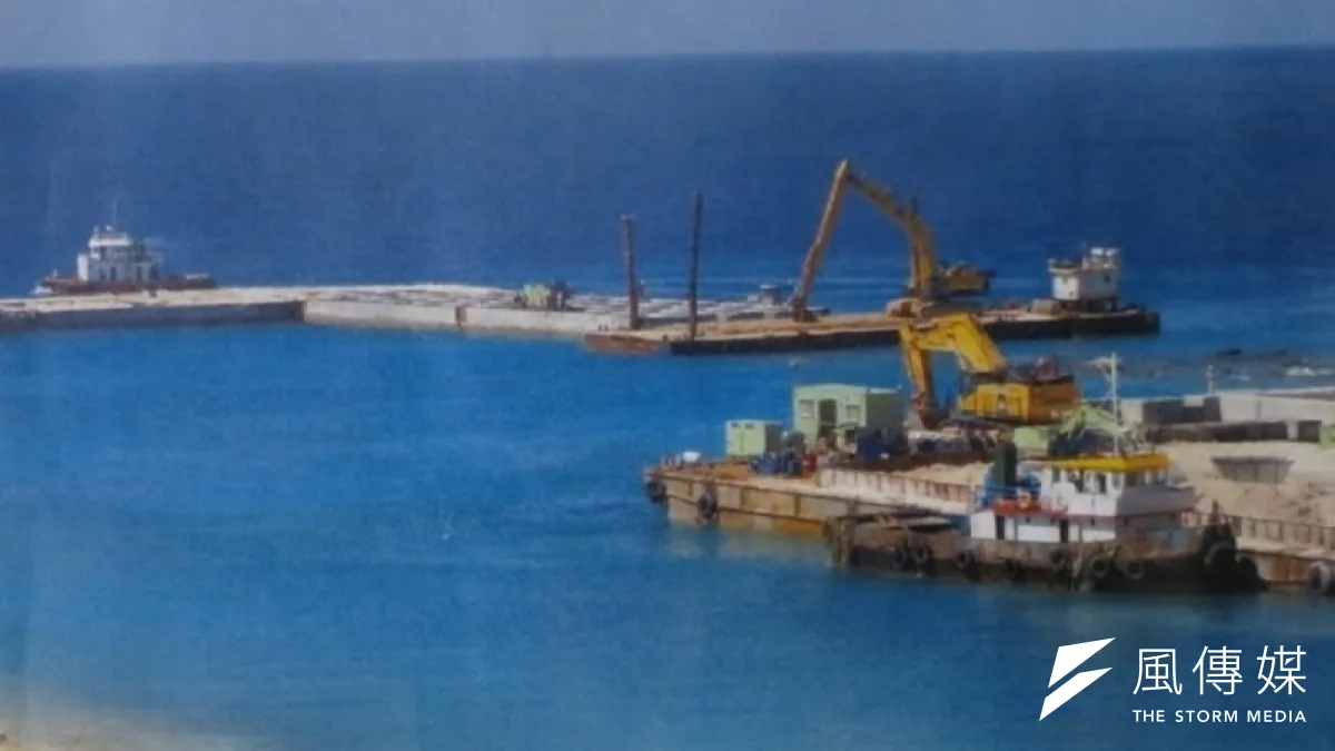 太平島碼頭施工狀況。(立委林郁方辦公室提供)