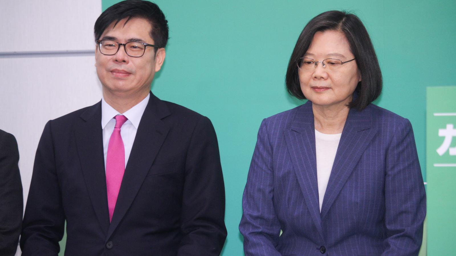 陳其邁卸任前出新書 蔡英文憶當年「相濡以沫」:他最大的優勢就是兄弟多