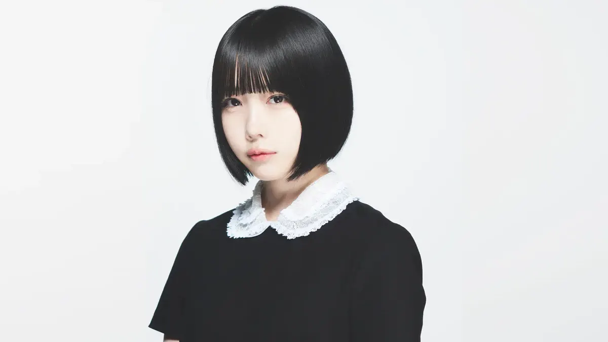 アーティスト・ano (あの)がデビュー5周年を記念し、全編書き下ろしの著書『哲学なんていらない哲学』を12月24日に発売する。(写真/©︎Ano 2025提供) アーティスト・ano (あの)がデビュー5周年を記念し、全編書き下ろしの著書『哲学なんていらない哲学』を12月24日に発売する。(写真/©︎Ano 2025提供)