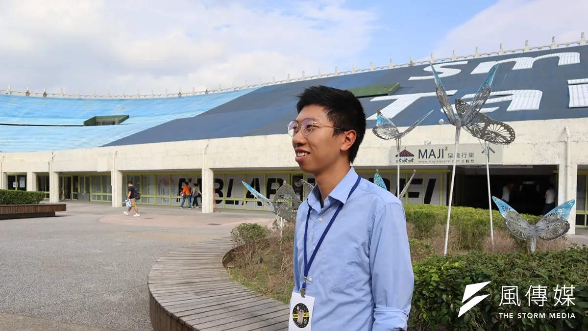 香港新創公司「橙色製作室」共同創辦人馮廣照,發明手機應用程式「i SEE Mobile」,協助視障者。(蔡娪嫣攝) 香港新創公司「橙色製作室」共同創辦人馮廣照,發明手機應用程式「i SEE Mobile」,協助視障者。(蔡娪嫣攝)