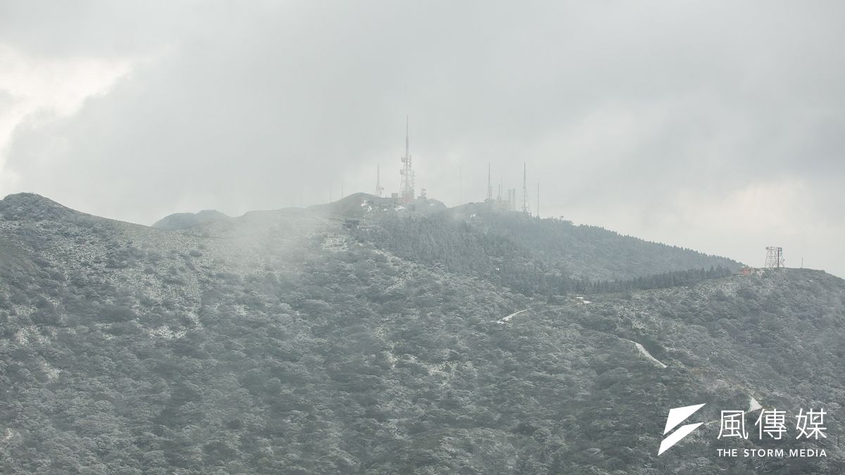 中央氣象局表示,30 日鋒面通過寒流南下,預估北部僅剩攝氏8度到11度,加上水氣增加,北台灣1000公尺以上高山都有降雪機率。(資料照,顏麟宇攝) 中央氣象局表示,30 日鋒面通過寒流南下,預估北部僅剩攝氏8度到11度,加上水氣增加,北台灣1000公尺以上高山都有降雪機率。(資料照,顏麟宇攝)