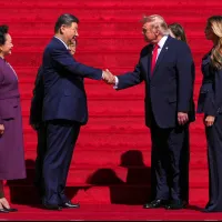 2026年9月25日,中國國家主席習近平與美國總統川普在華府會晤,雙方稱彼此為二戰盟友,淡化中華民國的二戰貢獻與存在事實,衝擊台灣政治定位。(美聯社) 2026年9月25日,中國國家主席習近平與美國總統川普在華府會晤,雙方稱彼此為二戰盟友,淡化中華民國的二戰貢獻與存在事實,衝擊台灣政治定位。(美聯社)