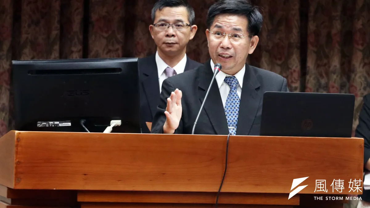 針對綠委吳思瑤提議應推動英語作為我國第二官方語言,教育部長潘文忠表示,是法制面問題,需要再討論。(蘇仲泓攝)