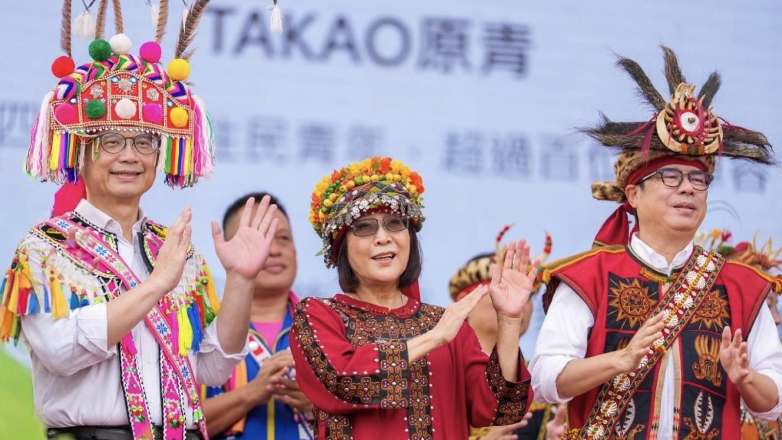 2026 TAKAO豐潮嗨翻衛武營!康裕成穿排灣族服:宣示議會做原民最強後盾