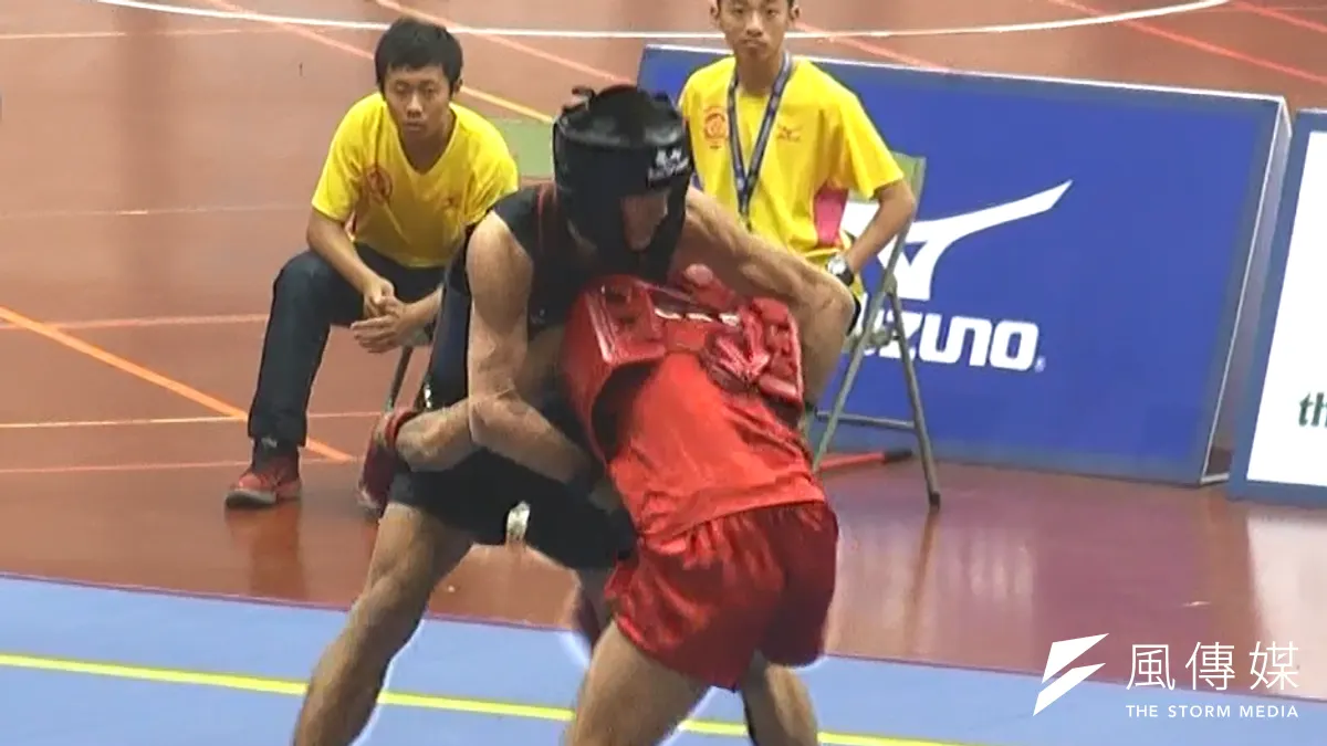 2016武術亞錦賽主辦國,散打項目15個量級可以滿額報名卻全數空缺,台灣散打格鬥協會秘書長余春盛認為,總會疑似擔心教練非自家人,且怕其他教練的選手打出身價。(資料照,余春盛提供) 2016武術亞錦賽主辦國,散打項目15個量級可以滿額報名卻全數空缺,台灣散打格鬥協會秘書長余春盛認為,總會疑似擔心教練非自家人,且怕其他教練的選手打出身價。(資料照,余春盛提供)