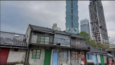四四南村與台北的高樓大廈形成鮮明對比。 (德國之聲)