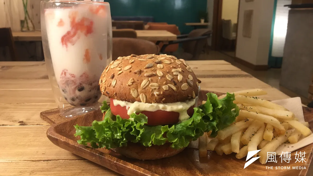 日本的素食餐廳選項不多,這個台日混血家庭決定自己開一家。(圖/陳毅龍攝)