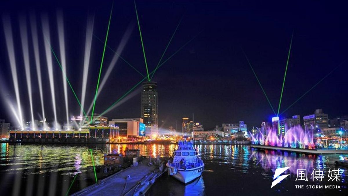 上圖:高雄港;資料來源:臺灣港務股份有限公司 上圖:高雄港;資料來源:臺灣港務股份有限公司