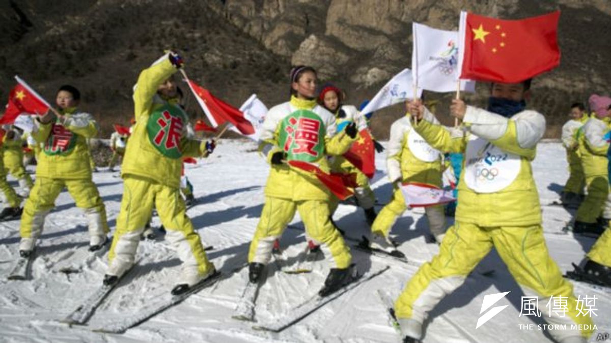 北京兒童在延慶支持北京申辦2022冬季奧運會。 北京兒童在延慶支持北京申辦2022冬季奧運會。