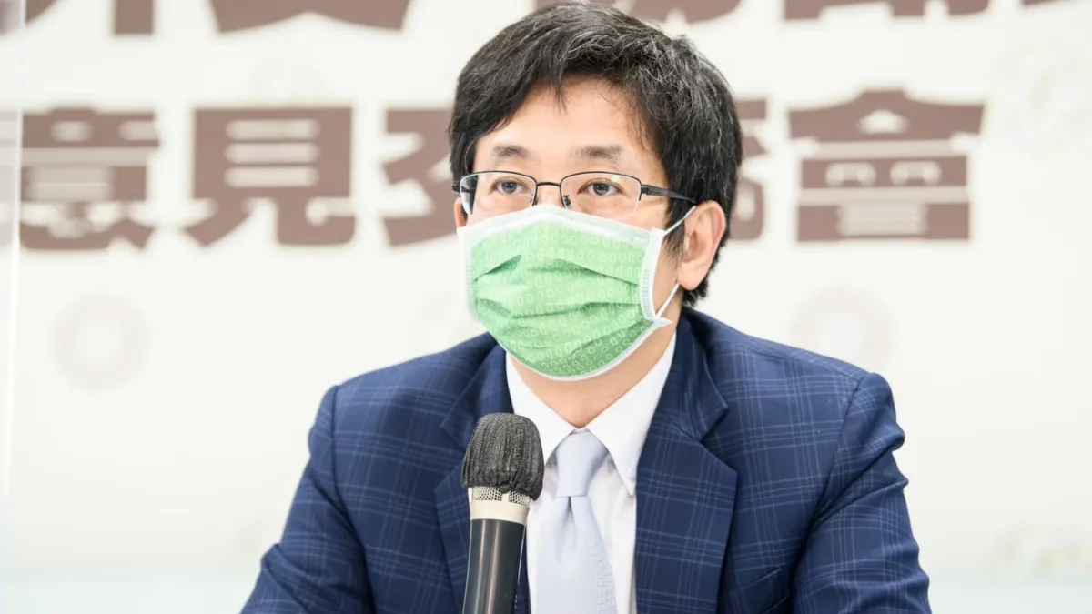 立委蔡適應頻獲公督盟評鑑肯定,激勵青年參政。(圖/取自蔡適應 FB)