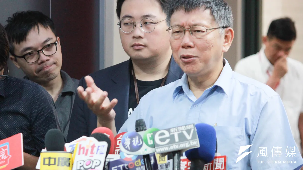 20190723-台北市長柯文哲23日上午在台北市政府接受訪問。(方炳超攝)