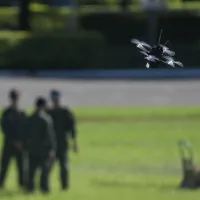 台湾におけるドローン完成機の月間生産能力は現在約1万5000機。政府は2030年までに10万機へ引き上げ、輸出比率を現在の約2割から5割に拡大する目標を掲げている。(中央社記者・徐肇昌が2026年7月24日撮影) 台湾におけるドローン完成機の月間生産能力は現在約1万5000機。政府は2030年までに10万機へ引き上げ、輸出比率を現在の約2割から5割に拡大する目標を掲げている。(中央社記者・徐肇昌が2026年7月24日撮影)