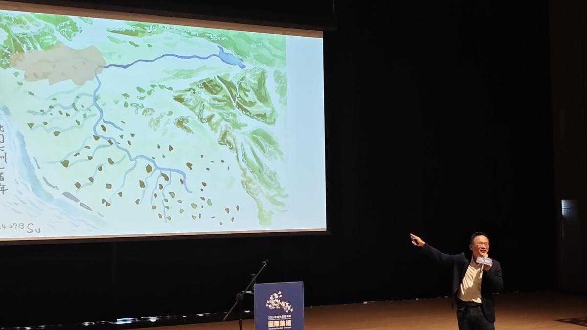 2026桃園地景藝術節改制雙年展!蘇俊賓手繪「十年藍圖」 揭五大地理範疇與海岸重生計劃