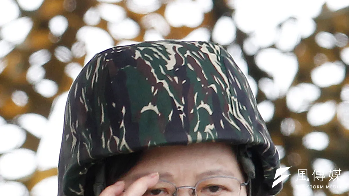 2017年國軍漢光33號演習實兵操演,蔡英文總統校閱(AP)