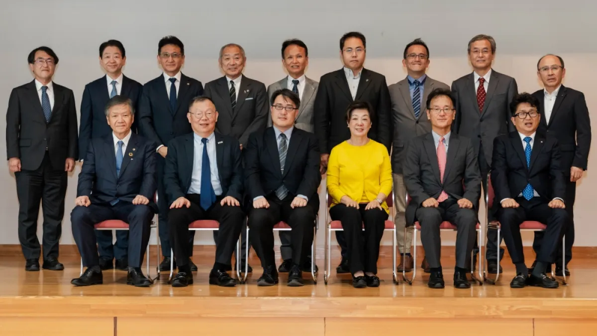台積電慈善基金會攜手陽明交通大學、關渡醫院,前往台積電熊本廠座落的菊陽町,分享「企業x醫院/大學x社區」的健康長壽三角模式。(圖/台積電慈善基金會提供)