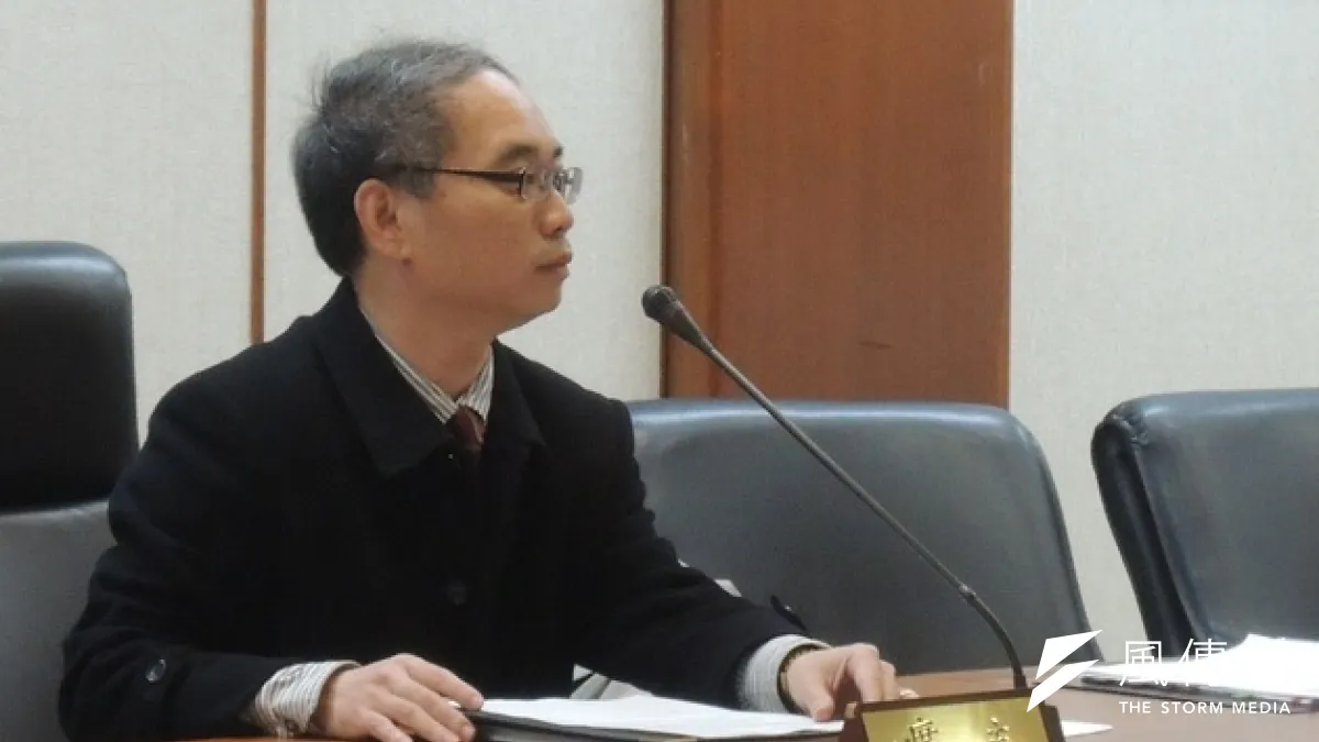 投審會執行秘書張銘斌表示,IOI集團購買101股權案尚未收到頂新申請,因此仍無法正式受理。(葉瑜娟攝)