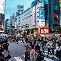今年上半期の日本への観光客数が過去最高を記録した。写真は日本の街並み。 今年上半期の日本への観光客数が過去最高を記録した。写真は日本の街並み。