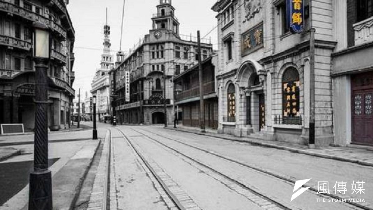 冬天過去了,全村餓死二十幾人。榔頭的大兒子,到隔壁村子偷食,被打殘。不肯說是誰打的。苦捱數日而亡。圖為蘇北風景。(取自旅遊網) 冬天過去了,全村餓死二十幾人。榔頭的大兒子,到隔壁村子偷食,被打殘。不肯說是誰打的。苦捱數日而亡。圖為蘇北風景。(取自旅遊網)