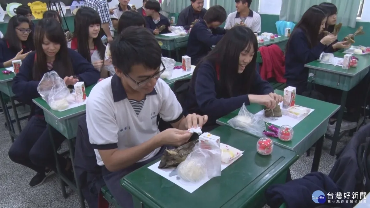 清傳「包高中」祈福 祝考生金榜題名邁向成功