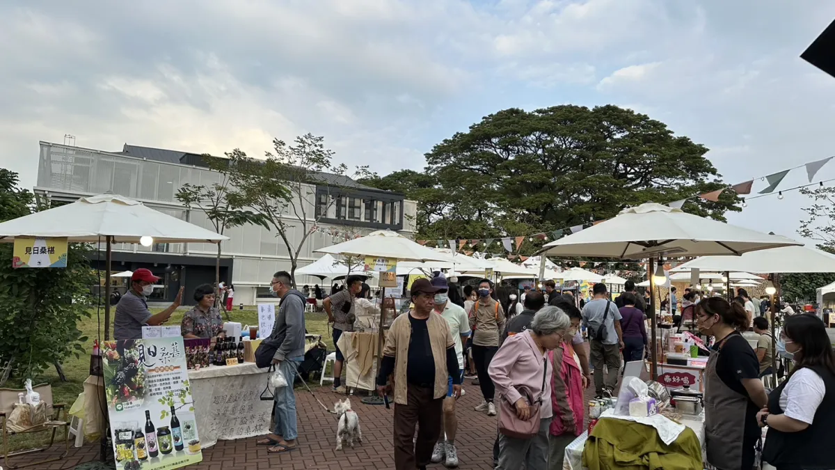 屏東縣政府舉辦「好屏青年祭」活動,集結優秀青年創業品牌。(圖/屏東縣政府勞青處提供)