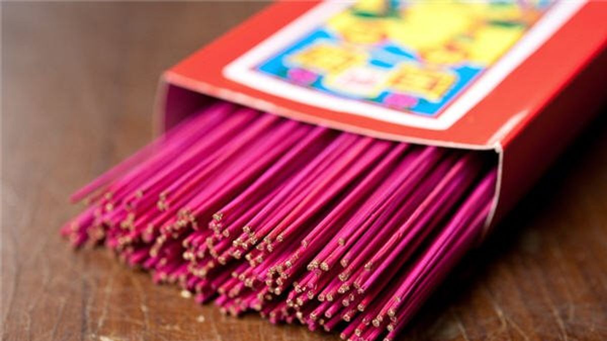 「上輩子燒好香,所以...」關於香的由來你知多少?(圖/走趣遊艋舺粉絲團@facebook) 「上輩子燒好香,所以...」關於香的由來你知多少?(圖/走趣遊艋舺粉絲團@facebook)