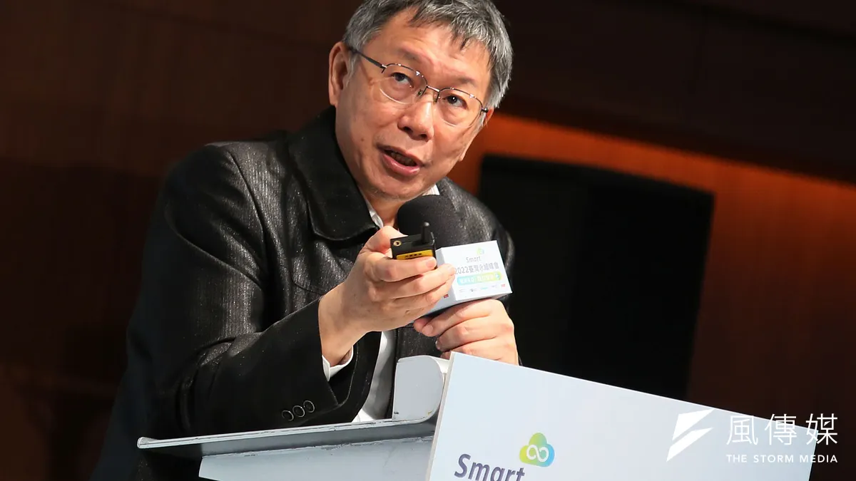 民眾黨黨主席、台北市長柯文哲(見圖)曾被傳有意參選總統,聲勢大漲。後來表明並無此意,聲勢隨之出現變化。(資料照,柯承惠攝) 民眾黨黨主席、台北市長柯文哲(見圖)曾被傳有意參選總統,聲勢大漲。後來表明並無此意,聲勢隨之出現變化。(資料照,柯承惠攝)