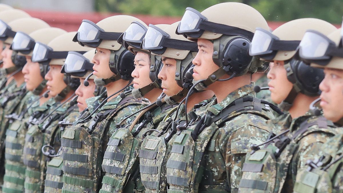 國防部今(10)日表示,將開辦「國軍官兵急難貸款」,提供官兵合法小額借貸管道,紓解臨急財務需求。示意圖。(柯承惠攝) 國防部今(10)日表示,將開辦「國軍官兵急難貸款」,提供官兵合法小額借貸管道,紓解臨急財務需求。示意圖。(柯承惠攝)