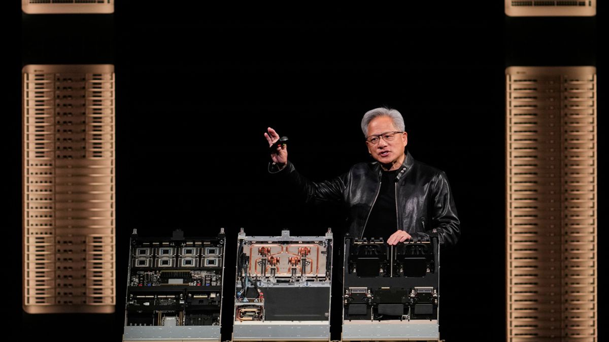 晶片走私案解密:吹風機換標、假伺服器掩護,台籍共犯如何淪為中國的「地下白手套」