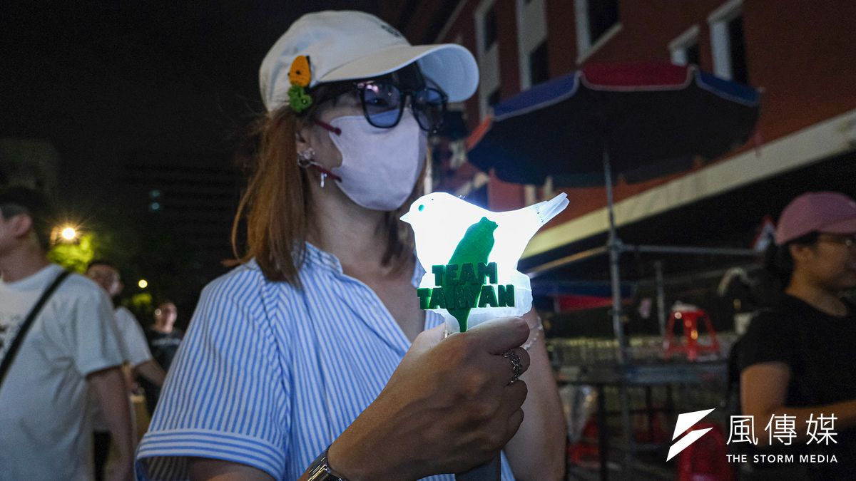 公民不退民主倒退。民進黨縱容或暗中主導的大罷免終將受到國際檢驗。(劉偉宏攝) 公民不退民主倒退。民進黨縱容或暗中主導的大罷免終將受到國際檢驗。(劉偉宏攝)