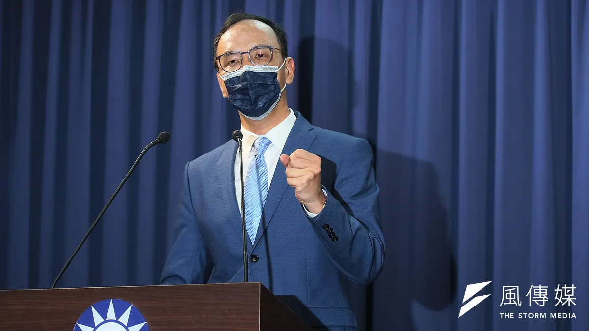 國民黨主席選舉25日晚間結果出爐,候選人、前新北市長朱立倫拿下8.5萬票力壓孫文學校總校長張亞中勝出。(柯承惠攝)