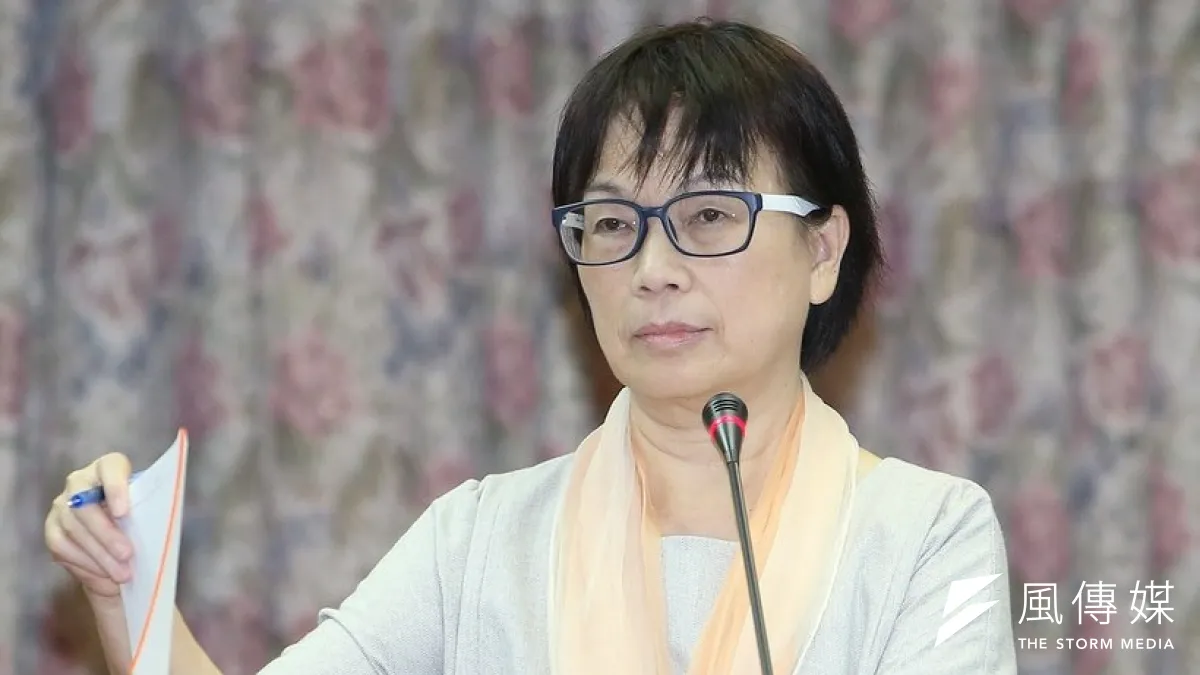 監察院3日公布最新1期廉政專刊,文化部長龍應台的財產被公開。對於財產被攤在陽光下,龍部長認為「人權被剝奪了」。(資料照片,吳逸華攝)