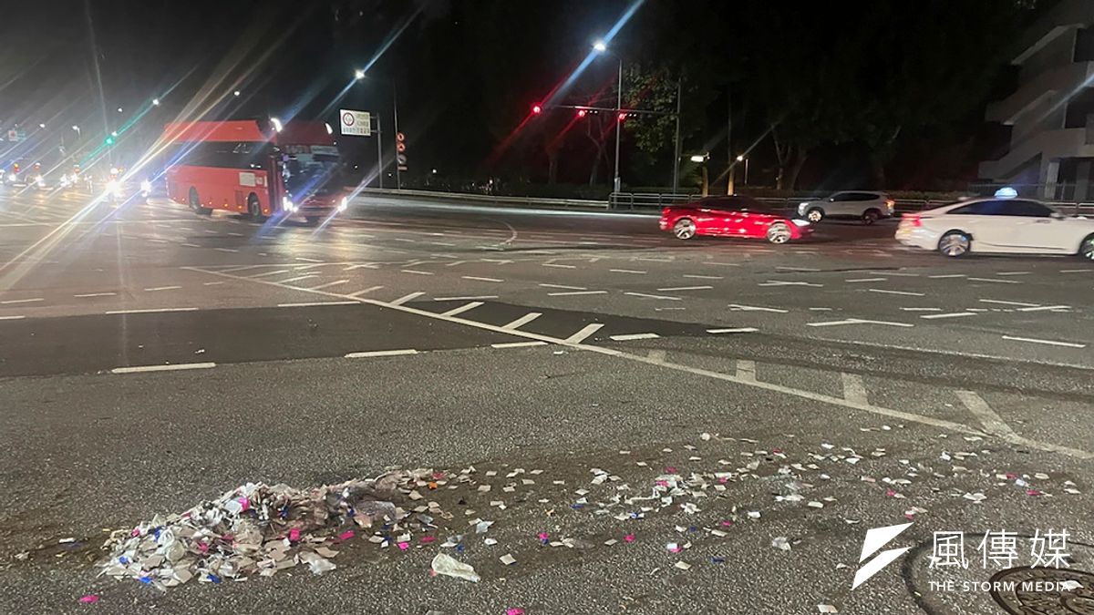 北韓向南韓發射了大量運載垃圾的氣球。5月29日,在南韓首爾發現的疑似垃圾氣球已經爆開。(AP) 北韓向南韓發射了大量運載垃圾的氣球。5月29日,在南韓首爾發現的疑似垃圾氣球已經爆開。(AP)