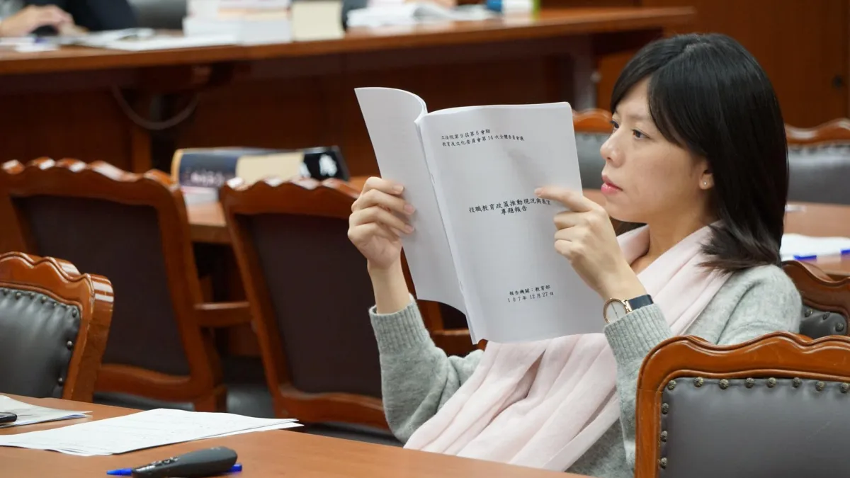 時代力量立委洪慈庸即將當媽媽。(資料照,取自洪慈庸臉書)
