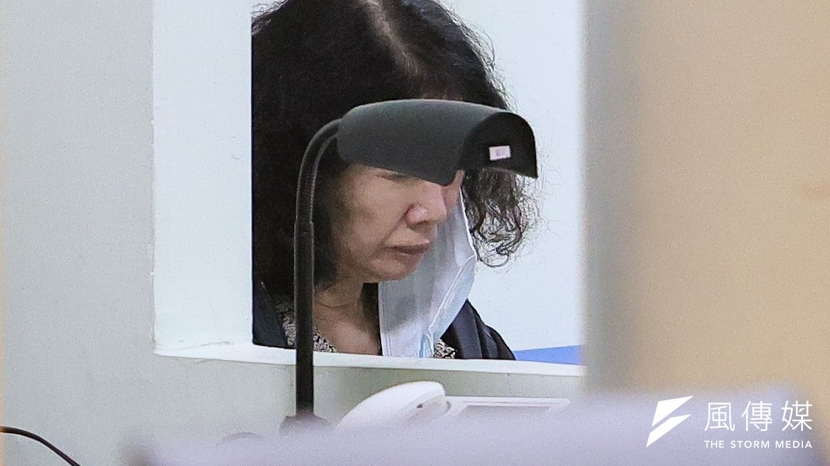 進口蛋弊案超思負責人秦語喬移送北檢複訊。(顏麟宇攝) 進口蛋弊案超思負責人秦語喬移送北檢複訊。(顏麟宇攝)
