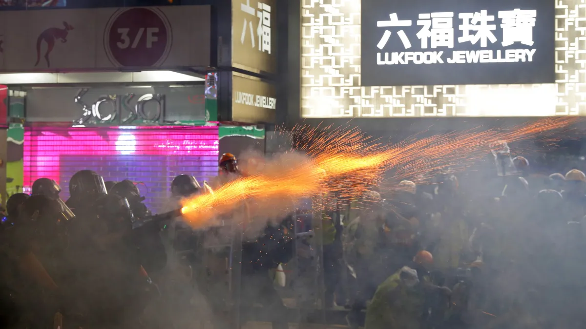 2019年8月31日,香港反送中示威,警方強力震壓(AP)