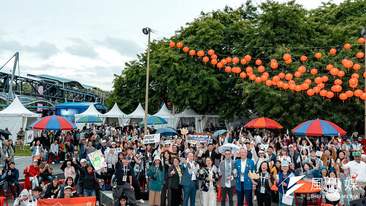 文化部次長王時思、駐法代表吳志中、駐法國臺灣文化中心主任胡晴舫、法國在台協會主任龍燁等,一同慶賀巴黎文化奧運臺灣館正式開幕。(圖/文化部提供) 文化部次長王時思、駐法代表吳志中、駐法國臺灣文化中心主任胡晴舫、法國在台協會主任龍燁等,一同慶賀巴黎文化奧運臺灣館正式開幕。(圖/文化部提供)